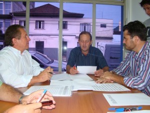 Afonso Piazera à esquerda e Jair Pedri à direita