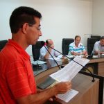 Vereador questiona novo prazo em licitação Vereador questiona novo prazo em licitação