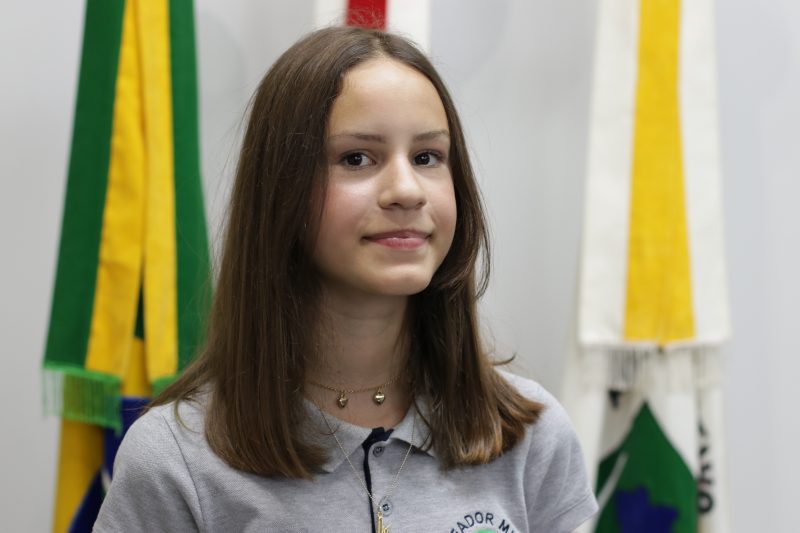 Ana Luiza Hotz (E.M.E.B. Jonas Alves de Souza)