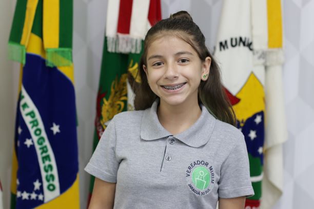 Bianca Nunes Prestes (E.M.E.B. Joaquim Ferraza)