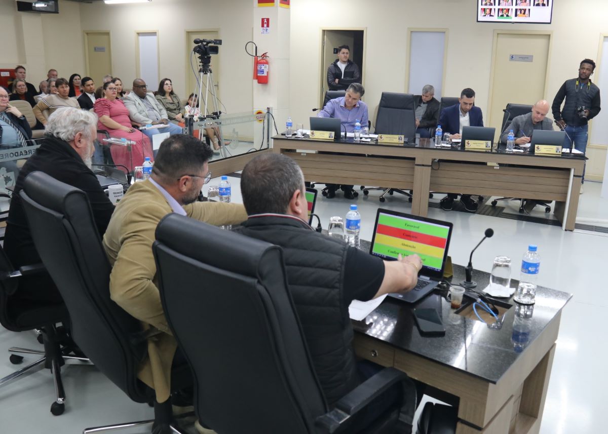Projetos aprovados na sessão desta quinta-feira (10)