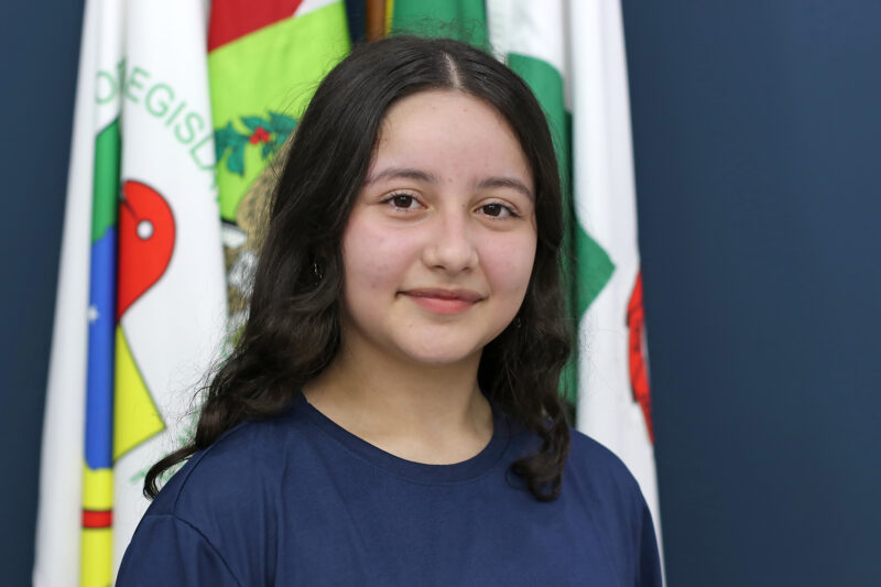 Roberta Mello Marinho (E.M.E.B. Loteamento Amizade)