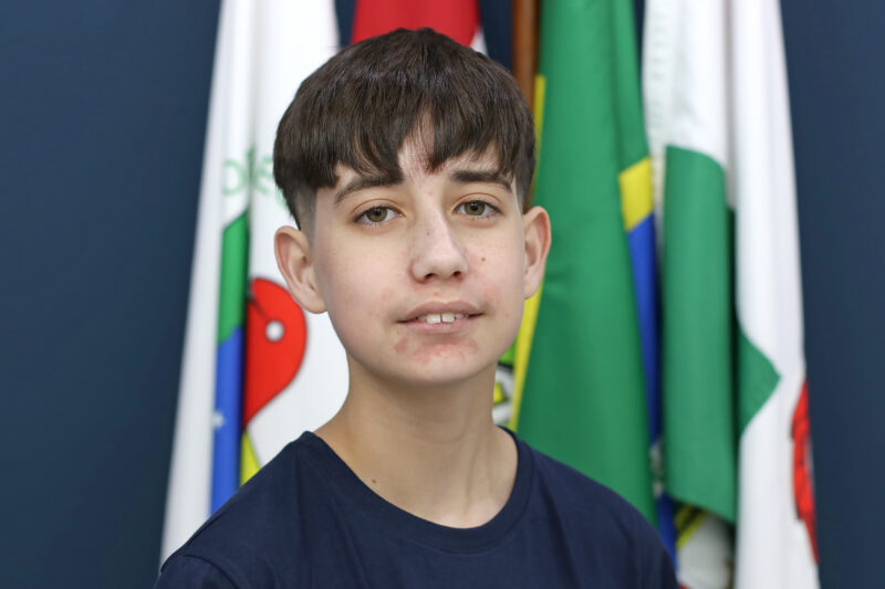 Yuri Da Silva Olinger (E.M.E.B. Frei Aurélio Stulzer)