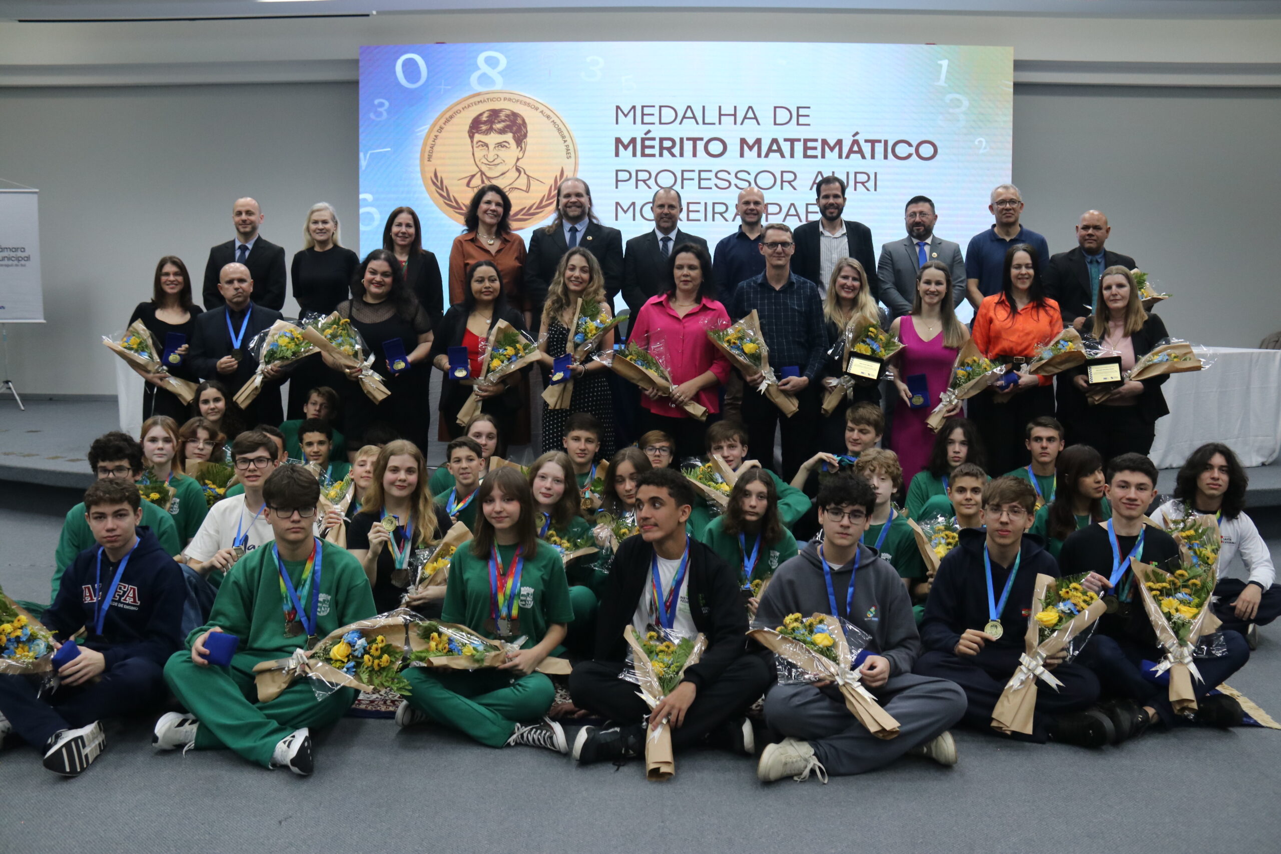 🚨 ALERTA-VIZINHO! Estudantes de Jaraguá do Sul brilham na OBMEP